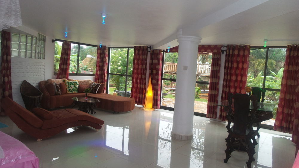 Malakai Eco Lodge Kajansi Bagian luar foto